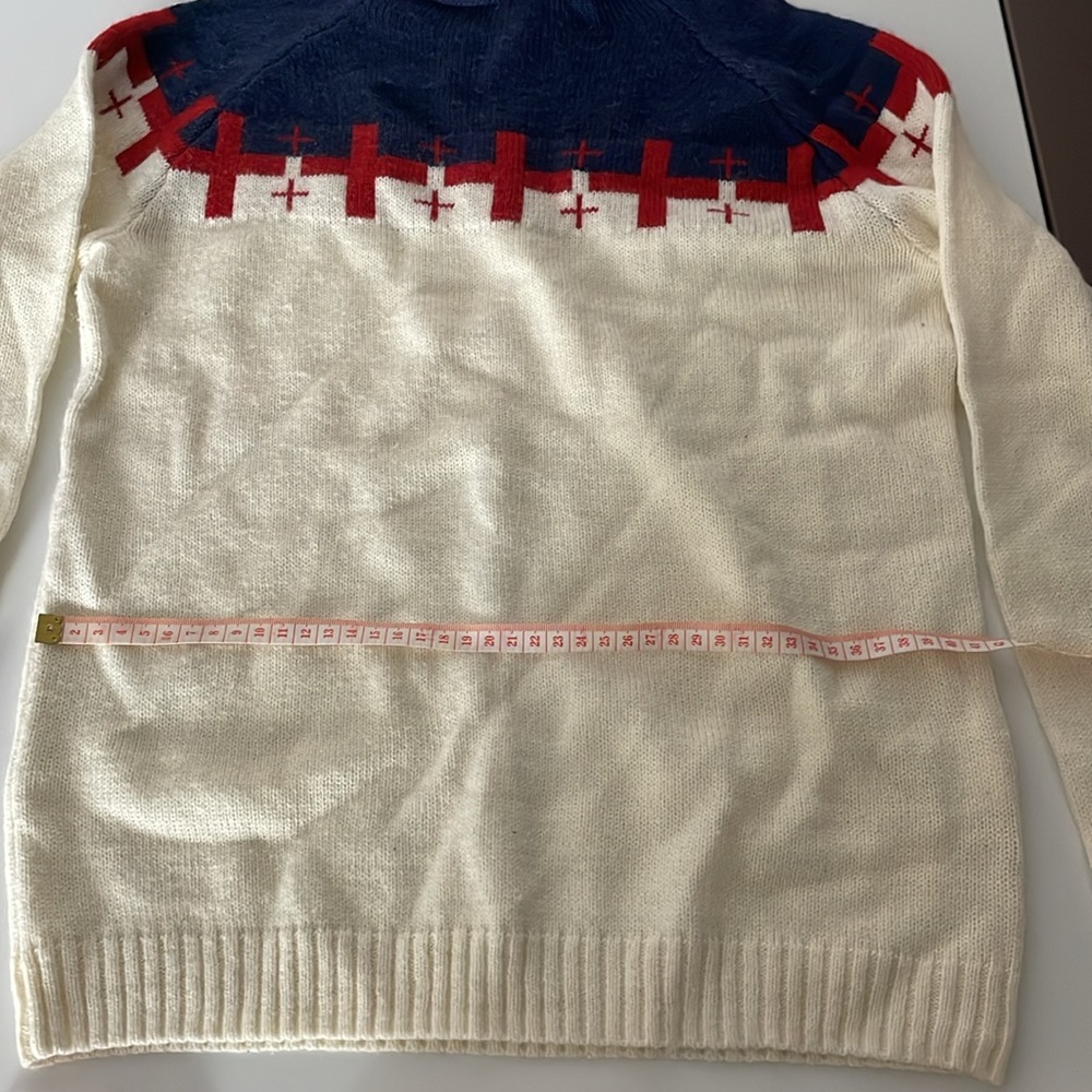 Sweater - Picture 2 of 5